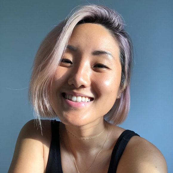 Meet your Posher, Lily - Picture 1 of 1